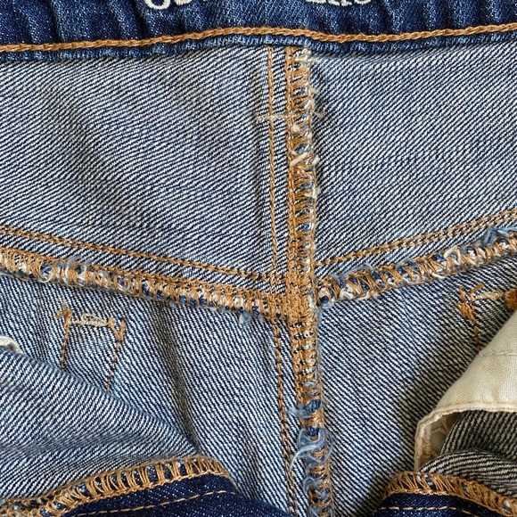 American Eagle outfitters denim blue jean shorts size 6 - Picture 7 of 10